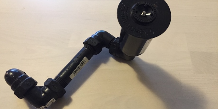 Articulated Lawn Sprinklers